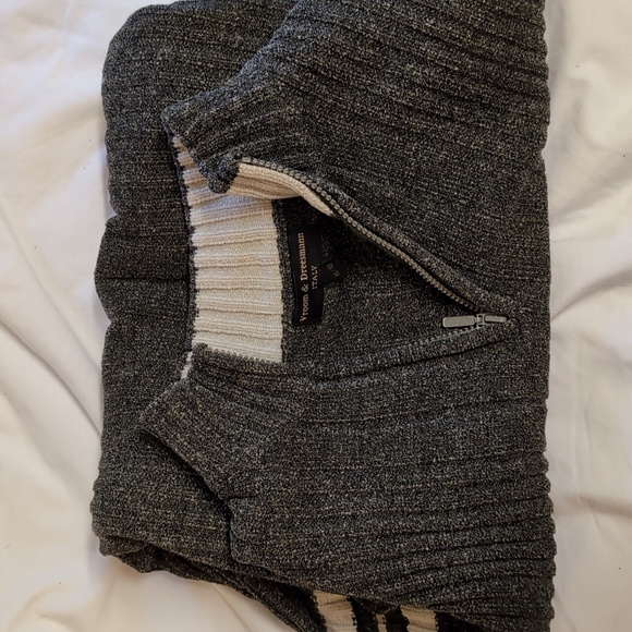 XL long sleeve sweater - Picture 5 of 5